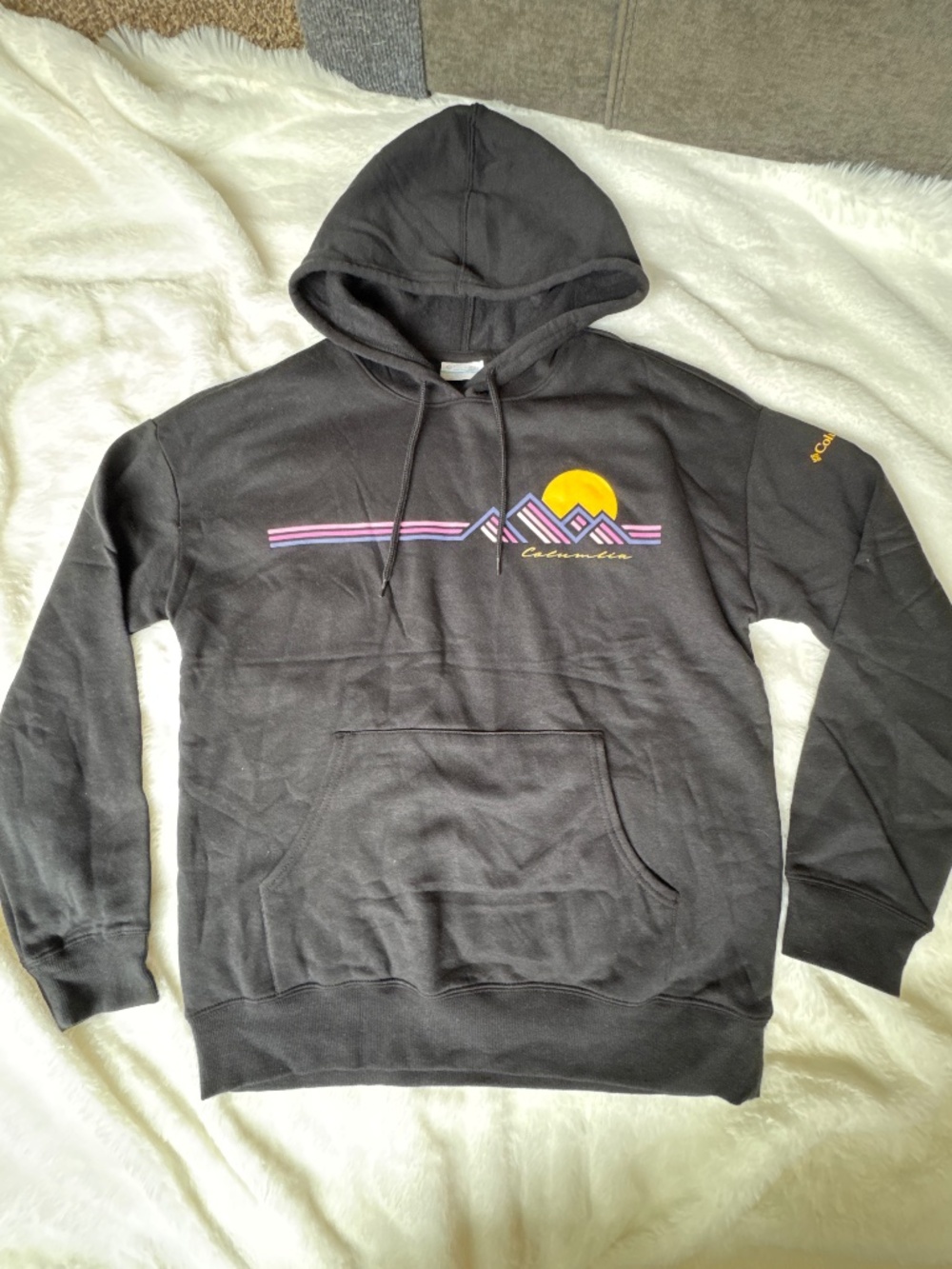 NWOT Columbia Hoodie